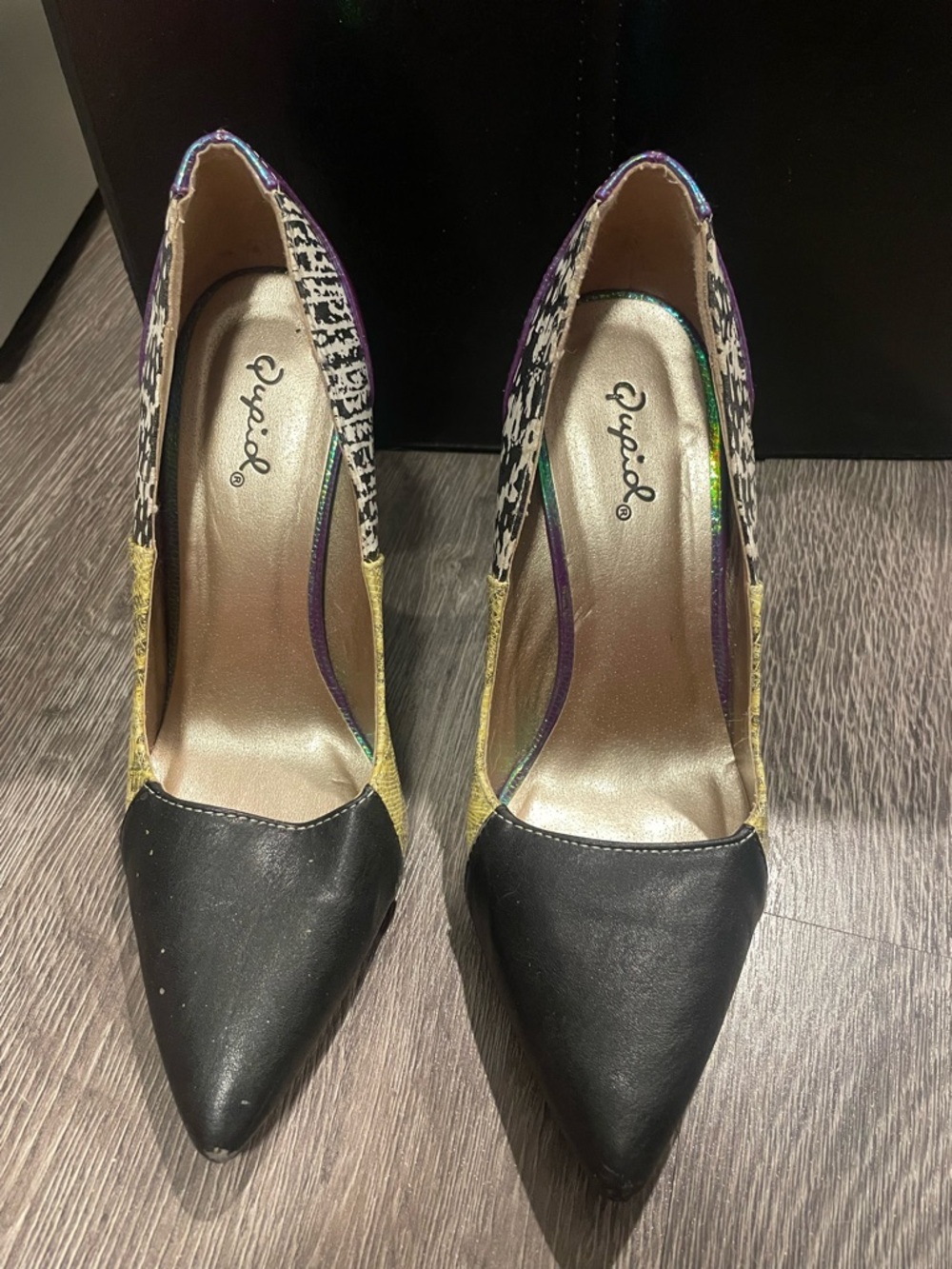 Qupid Women's Multicolor Pointed Toe Heels - Black, Gold, Purple